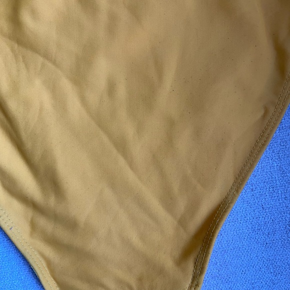 Saltwater Collective Alice top and Celine bottom in Citrus - Picture 4 of 4